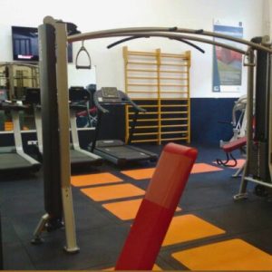ECO-GYM-TOP-FRAME-dale-colorate-antitrauma-sali-fitness-400x400